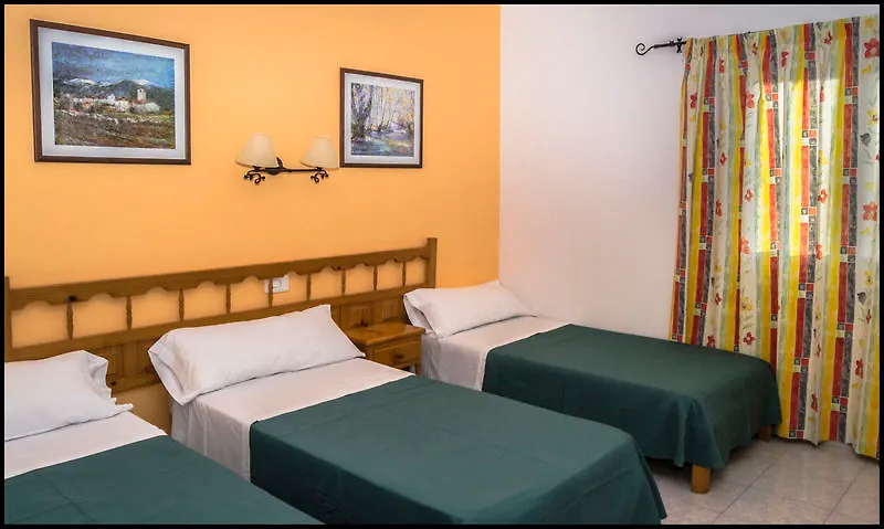 Guest house Hostal Valencia San Antonio