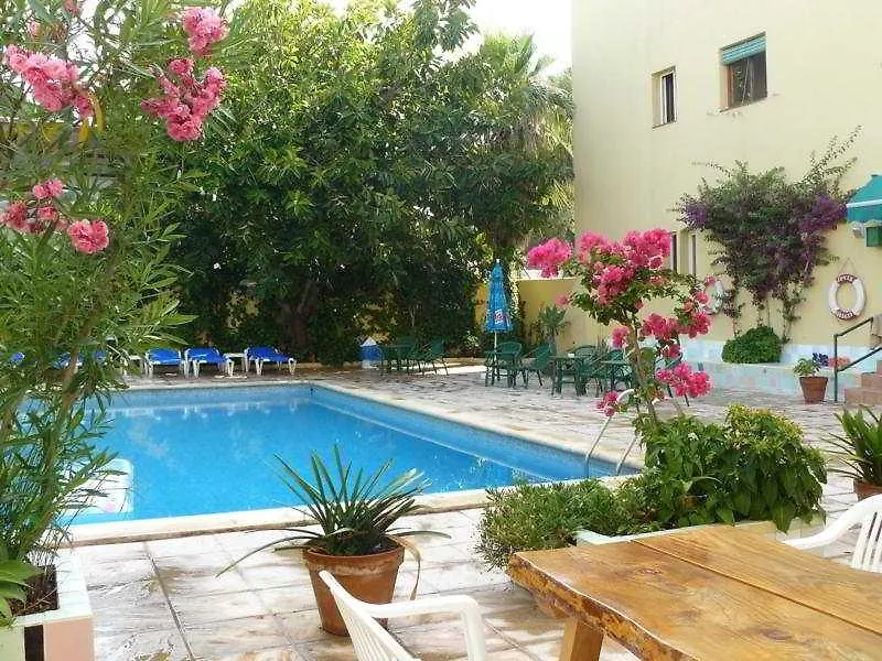Guest house Hostal Valencia San Antonio