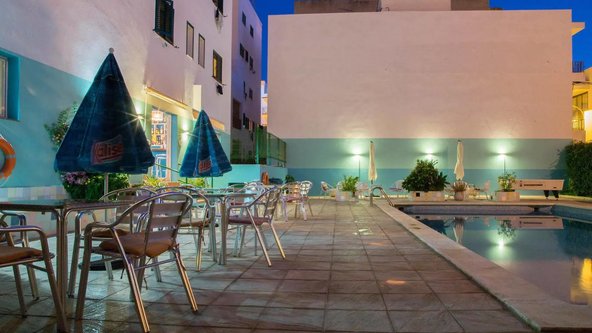 ** Guest house Hostal Valencia San Antonio  Spain